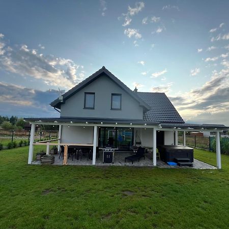Dom Nad Morzem Z Jacuzzi 10 Osob Morze Przygod Villa Mieroszyno Екстериор снимка